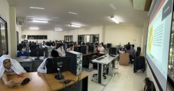 20220810042229.jpg - อบรมการถ่ายภาพและตัดต่อวีดีโอด้วยโปรแกรมอย่างง่าย | https://facagri.cmru.ac.th/web