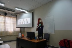 20220811025602.jpg - อบรมความปลอดภัยในห้องปฏิบัติการวิทยาศาสตร์ | https://facagri.cmru.ac.th/web
