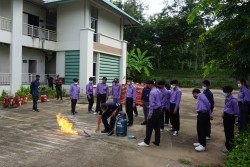 20220811025618.jpg - อบรมความปลอดภัยในห้องปฏิบัติการวิทยาศาสตร์ | https://facagri.cmru.ac.th/web