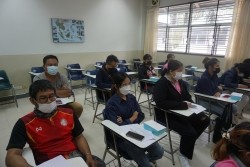 20220828041709.jpg - อบรมความปลอดภัยในห้องปฏิบัติการวิทยาศาสตร์  | https://facagri.cmru.ac.th/web