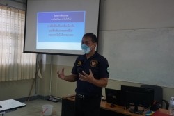 20220828041712.jpg - อบรมความปลอดภัยในห้องปฏิบัติการวิทยาศาสตร์  | https://facagri.cmru.ac.th/web