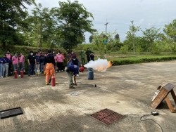 20220828041729.jpg - อบรมความปลอดภัยในห้องปฏิบัติการวิทยาศาสตร์  | https://facagri.cmru.ac.th/web