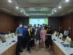 20220913062945.jpg - การประชุมสัมมนาเชิงปฏิบัติการ R2R การพัฒนางานประจำสู่ผลงานทางวิชาการ  | https://facagri.cmru.ac.th/web
