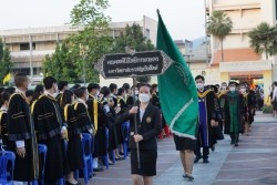 20221220031138.jpg - งานบัณฑิตานุสรณ์ บัณฑิตมหาวิทยาลัยราชภัฏเชียงใหม่ รุ่นที่ 43 ประจำปีการศึกษา 2560-2562 | https://facagri.cmru.ac.th/web