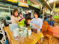 20230123024558(3).jpg - โครงการพัฒนายกระดับสินค้าในโครงการนวัตกรรมสร้างรอยยิ้ม (ข้าวพองไรซ์เบอรี และ ข้าวไรซ์เบอรีผง) ครั้งที่ 2 | https://facagri.cmru.ac.th/web