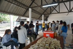 20230130080743.jpg - กิจกรรมการตรวจสุขภาพสัตว์เลี้ยงเบื้องต้น และการจับบังคับสัตว์ | https://facagri.cmru.ac.th/web
