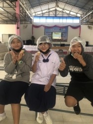 20230221081028(1).jpg - โครงการอาหารดีพี่สอนน้อง ภายใต้โครงการสานอนาคตการศึกษา CONNEXT ED | https://facagri.cmru.ac.th/web