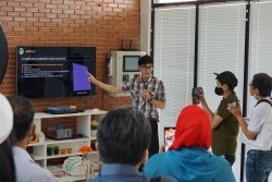 20230312083005.jpg - การใช้พลังงานเซลล์แสงอาทิตย์ร่วมกับการทำ Smart Farm | https://facagri.cmru.ac.th/web