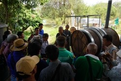 20230320023256.jpg - เทคโนโลยี Smart Farm การพ่นหมอกในโรงเรือนปลูกสตอเบอรี่ | https://facagri.cmru.ac.th/web