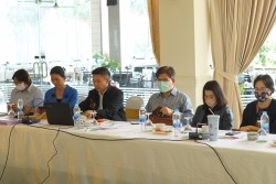 20230323045845.jpg - การประชุมเชิงปฏิบัติการทบทวนแผนยุทธศาสตร์และแผนปฏิบัติการประจำปี | https://facagri.cmru.ac.th/web