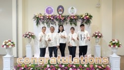 20230331062248.jpg - บรรยากาศพิธีมอบประกาศนียบัตร โครงการบัณฑิตพันธุ์ใหม่ (Non-Degree) สาขานวัตกรรมเกษตรอินทรีย์ | https://facagri.cmru.ac.th/web