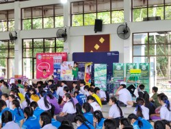 20231227103313.jpg - กิจกรรมเปิดโลกกว้างแห่งการเรียนรู้ สู่การศึกษาต่อและอาชีพ โรงเรียนพร้าววิทยาคม | https://facagri.cmru.ac.th/web