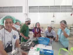 20231227104835(2).jpg - โครงการฝึกอบรมวิชาชีพการแปรรูปผลิตภัณฑ์อาหารจากผลิตผลในท้องถิ่น | https://facagri.cmru.ac.th/web