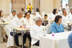 20231227110213.jpg - พิธีมอบประกาศนียบัตร โครงการบัณฑิตพันธุ์ใหม่ รุ่นที่ 2 | https://facagri.cmru.ac.th/web