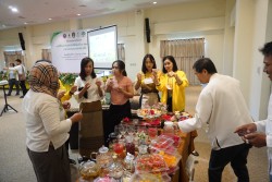 20231227110249.jpg - พิธีมอบประกาศนียบัตร โครงการบัณฑิตพันธุ์ใหม่ รุ่นที่ 2 | https://facagri.cmru.ac.th/web