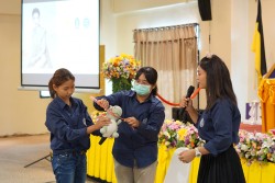 20231228091938.jpg - อบรมเชิงปฏิบัติการสร้างการเรียนรู้แบบสหวิชาชีพ การป้องกันโรคพิษสุนัขบ้าของวิชาชีพอื่นๆให้แก่นักศึกษาและประชาชน | https://facagri.cmru.ac.th/web
