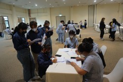 20231228091955.jpg - อบรมเชิงปฏิบัติการสร้างการเรียนรู้แบบสหวิชาชีพ การป้องกันโรคพิษสุนัขบ้าของวิชาชีพอื่นๆให้แก่นักศึกษาและประชาชน | https://facagri.cmru.ac.th/web