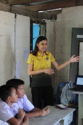 20231228095623.jpg - กิจกรรมการปลูกไม้ดอกไม้ประดับเพื่อการจัดสวนในโรงเรียน | https://facagri.cmru.ac.th/web