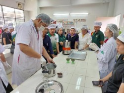 20231228100532(7).jpg - กิจกรรมการผลิตและแปรรูปสเปรดโกโก้ | https://facagri.cmru.ac.th/web