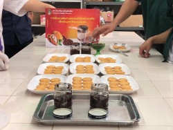20231228100533(5).jpg - กิจกรรมการผลิตและแปรรูปสเปรดโกโก้ | https://facagri.cmru.ac.th/web