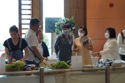 20231228100835.jpg - การจัดนิทรรศการประชุมสัมมนาวิชาการเพื่อสร้างและพัฒนากำลังคนที่มีทักษะและสมรรถนะสูง โครงการผลิตบัณฑิตพันธุ์ใหม่  | https://facagri.cmru.ac.th/web