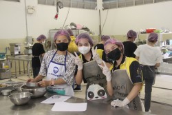 20231228121208.jpg - อบรมระยะสั้นเบเกอร์รี่เพื่อสุขภาพของเจ้านายแสนรัก | https://facagri.cmru.ac.th/web