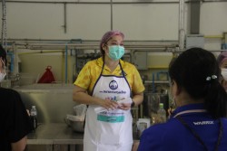 20231228121212.jpg - อบรมระยะสั้นเบเกอร์รี่เพื่อสุขภาพของเจ้านายแสนรัก | https://facagri.cmru.ac.th/web