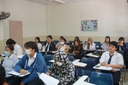 20240124154640.jpg - อบรมเรื่องวัตถุดิบที่ต้องสงสัย และการตรวจสอบทางห้องปฏิบัติการนิติวิทยาศาสตร์ฮาลาล และด้านการใช้งานเพลตฟอร์มการเรียนรู้ออนไลน์ระบบ HSC MOOC | https://facagri.cmru.ac.th/web