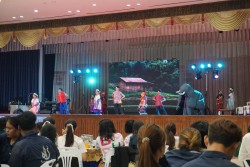 20240209193047.jpg - บรรยากาศงานเลี้ยง การแสดงพิธีปิด มอบรางวัลพิเศษ และการมอบธงเจ้าภาพครั้งต่อไป | https://facagri.cmru.ac.th/web