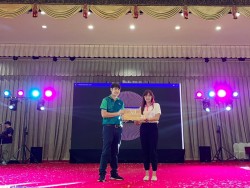 20240209193056(1).jpg - บรรยากาศงานเลี้ยง การแสดงพิธีปิด มอบรางวัลพิเศษ และการมอบธงเจ้าภาพครั้งต่อไป | https://facagri.cmru.ac.th/web