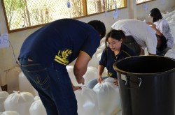 20240209193757(1).jpg - การแข่งขันทักษะการบรรจุถุงปลา | https://facagri.cmru.ac.th/web