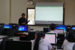 20240228145404.jpg - ปัจฉิมนิเทศนักศึกษาและการเตรียมความพร้อมการทำงานของบัณฑิตคณะเทคโนโลยีการเกษตร | https://facagri.cmru.ac.th/web
