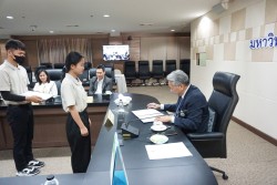 20240311155757.jpg - พิธีลงนามความร่วมมือการเรียนรู้ร่วมกันด้านระบบอาหารในสถานศึกษา ระหว่างมหาวิทยาลัยราชภัฏเชียงใหม่กับเครือข่าย 7 แห่ง | https://facagri.cmru.ac.th/web