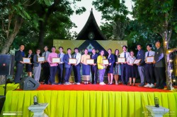 20240313152104.jpg - พิธีรับ-ส่งมอบหน้าที่ให้กับผู้นำนักศึกษา และพิธีมอบเกียรติบัตรผู้นำนักศึกษา ประจำปีการศึกษา 2566 และ 2567 | https://facagri.cmru.ac.th/web