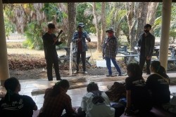 20210811030326.jpg - กิจกรรมการสร้างนวัตกรรมเกษตรจากวัสดุในท้องถิ่นโดยใช้ฐานจากภูมิปัญญาชาวบ้าน | https://facagri.cmru.ac.th/web